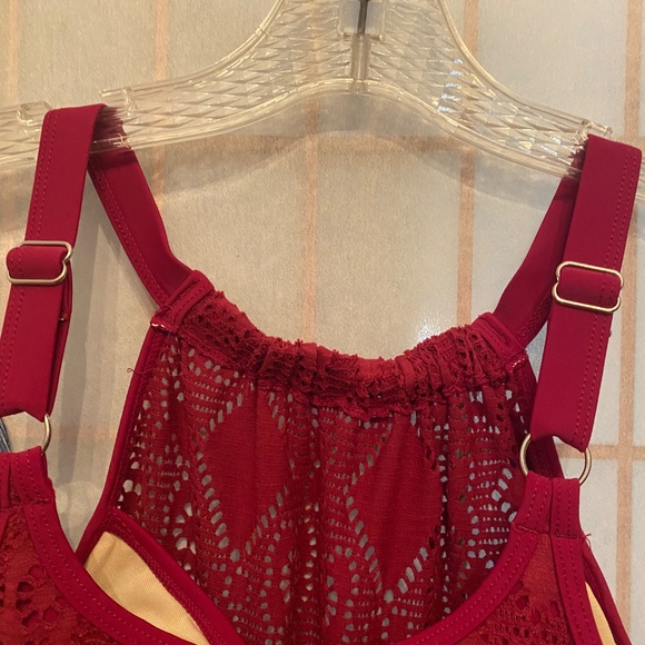 Denim and Company NWOT TWO PIECE raspberryDouble lined lace topAttached skirt - Picture 3 of 12